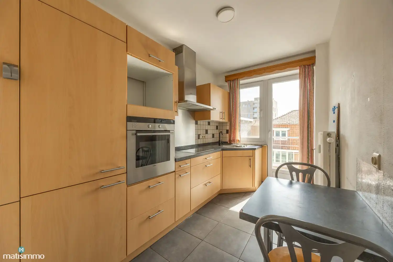 APPARTEMENT MET 2 SLAAPKAMERS, 2 TERRASSEN EN AUTOSTAANPLAATS OP WANDELAFSTAND VAN TONGEREN-CENTRUM foto 10