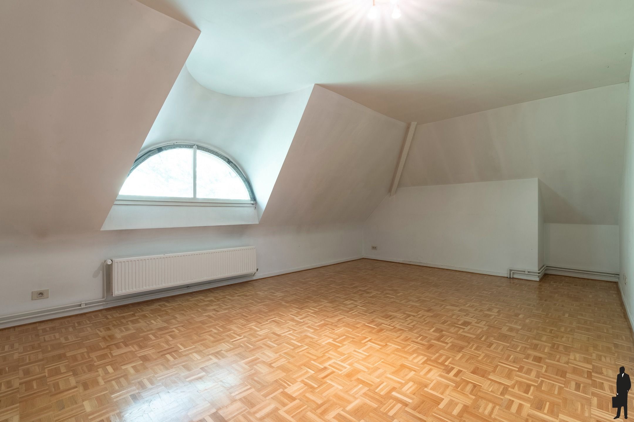 Rietgedekte villa op ca. 3.350 m² met optimale privacy foto 20
