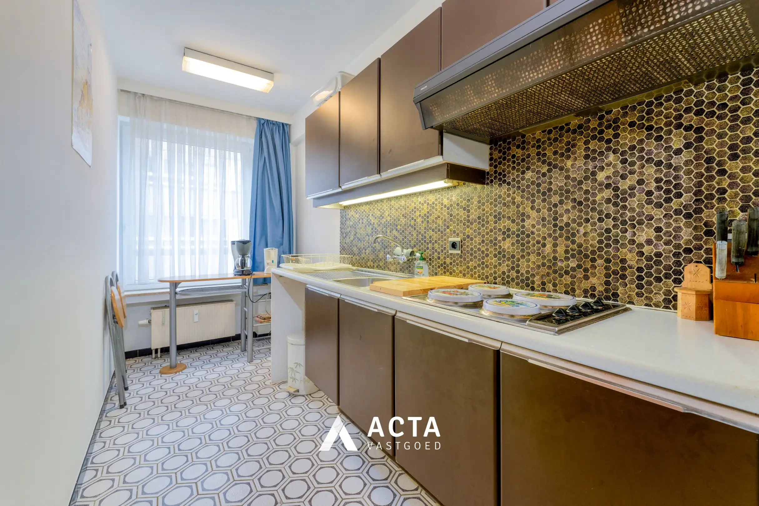 Centraal gelegen appartement met twee slaapkamers nabij zeedijk foto 7