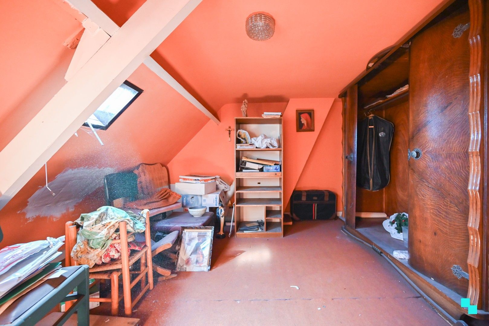 Knusse ééngezinswoning in hartje Izegem foto 30