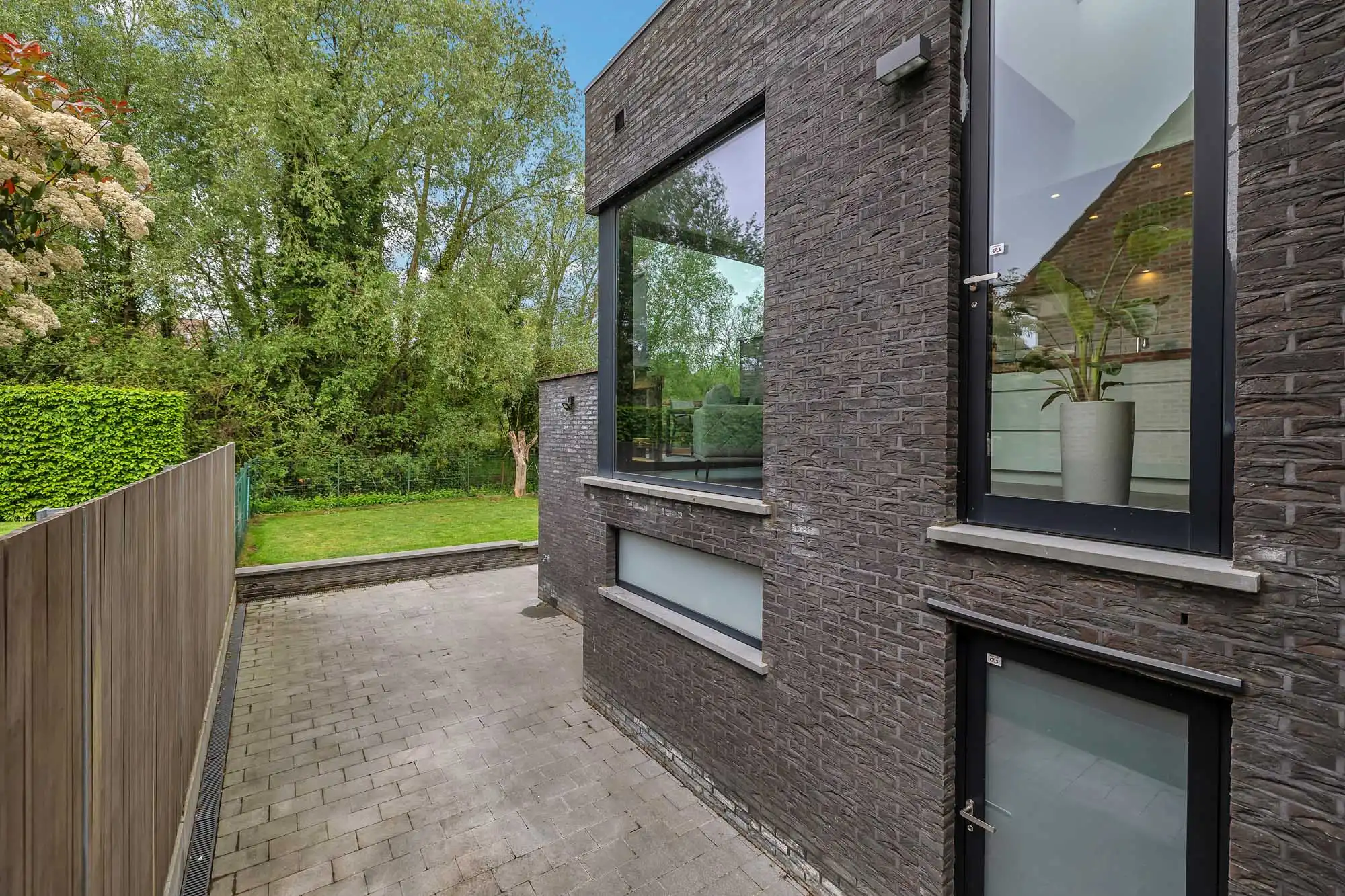 Instapklare halfopen woning met tuin en EPC C foto 24