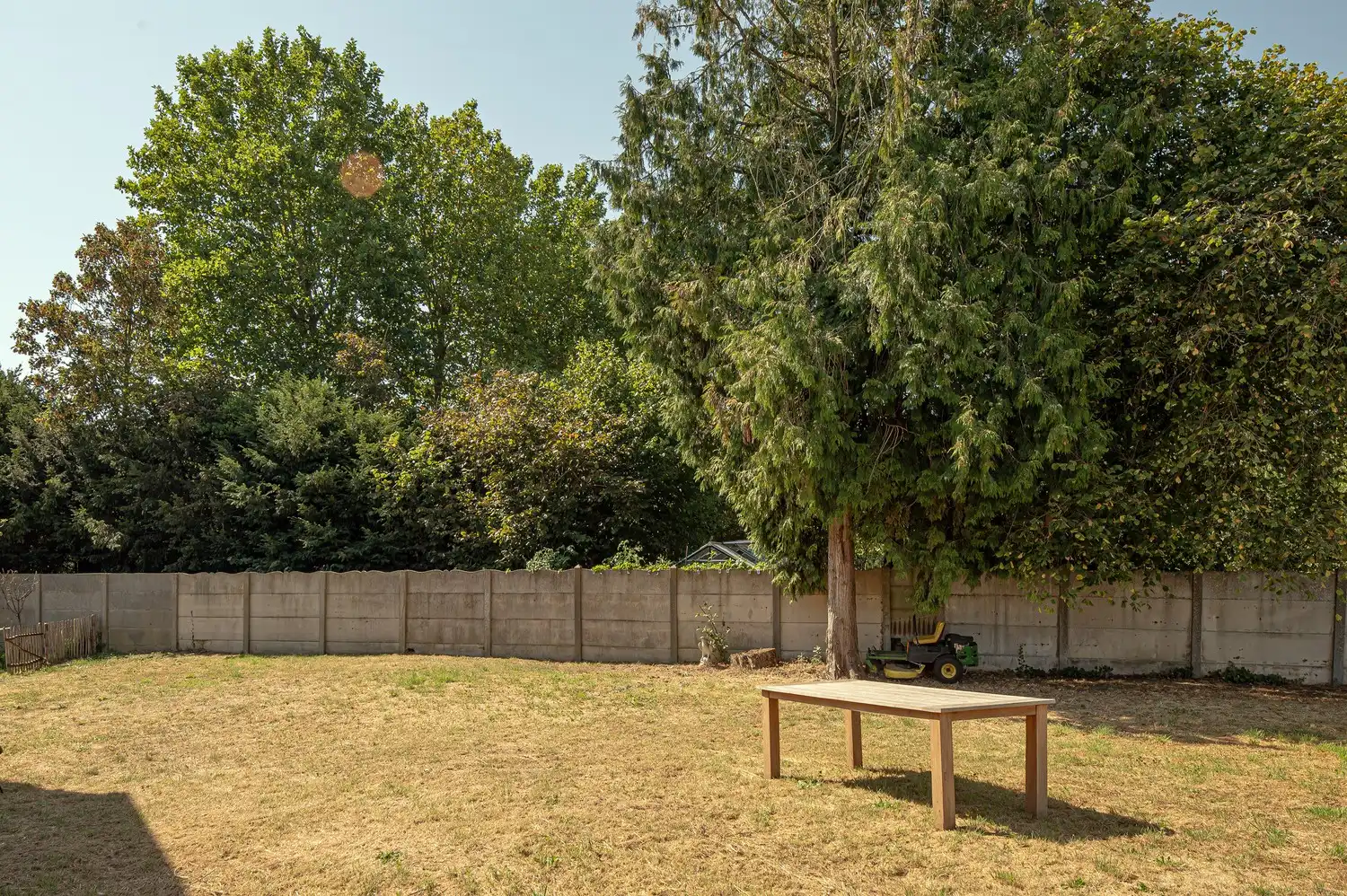 Grotendeels gerenoveerde gezinswoning op een ruim perceel van 1.084 m². foto 19