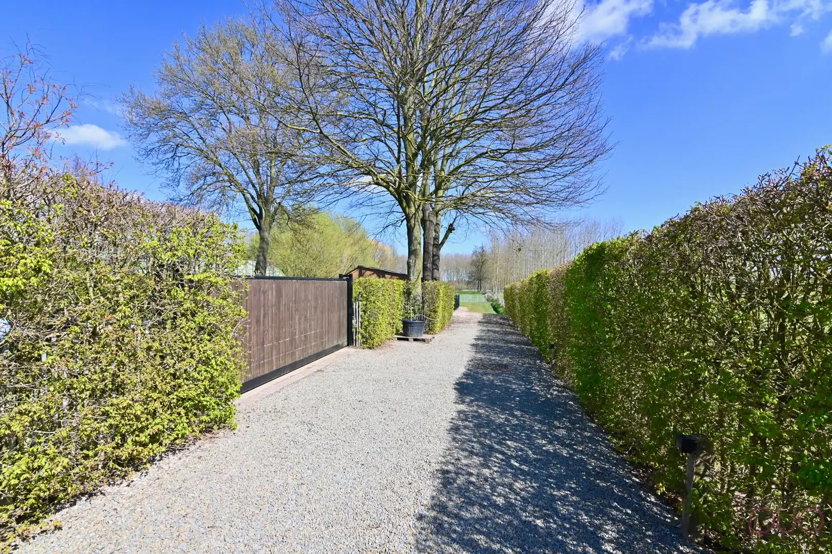 Gerenoveerd halfopen bebouwing op een prachtig perceel van 1h39a60ca inclusief weilanden foto 49