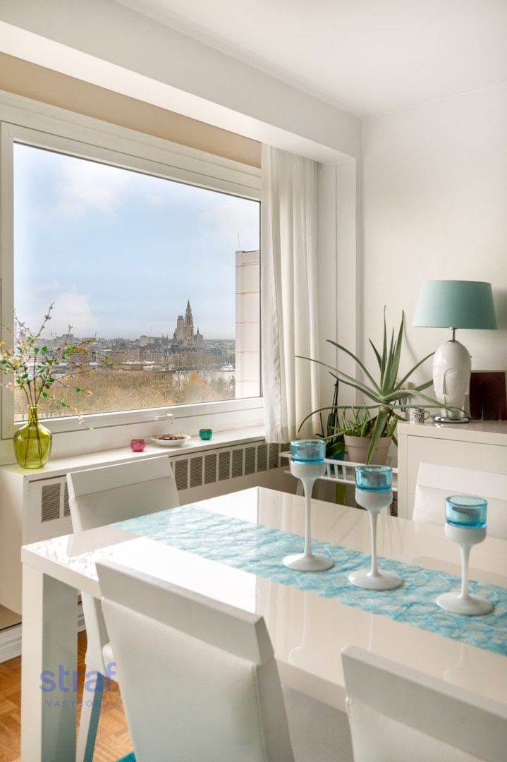 2-slaapkamer appartement met prachtig uitzicht op de stad foto 2