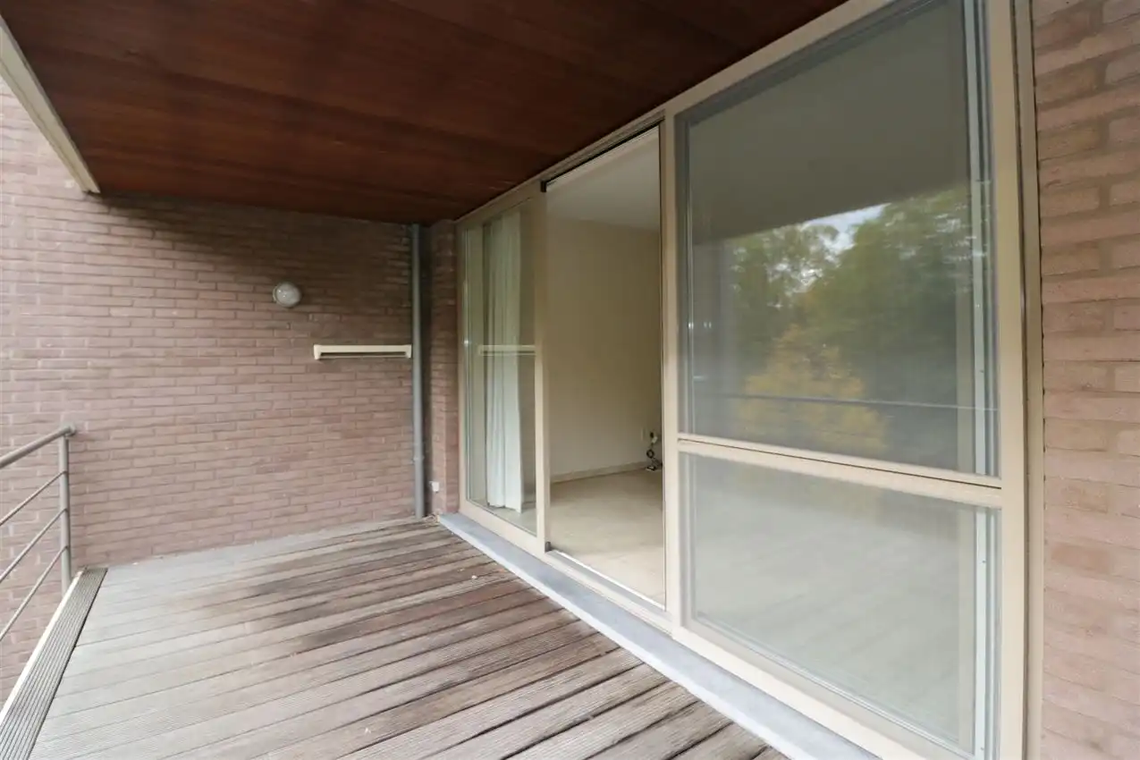 Appartement met 2 slpk., autostaanplaats en terras in centrum Aarschot foto 7