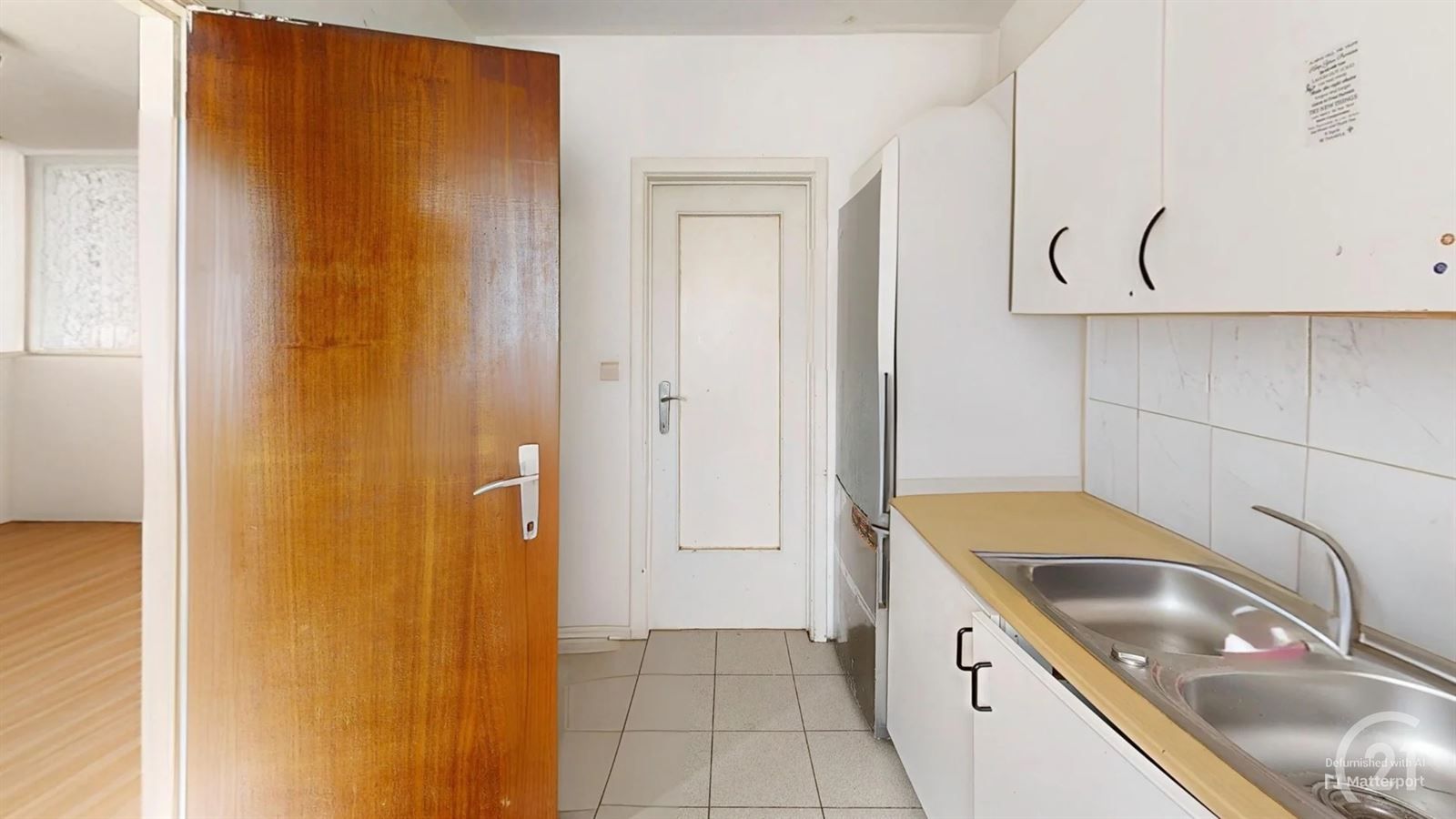 Woning met tuin en 3 slk centraal gelegen foto 17