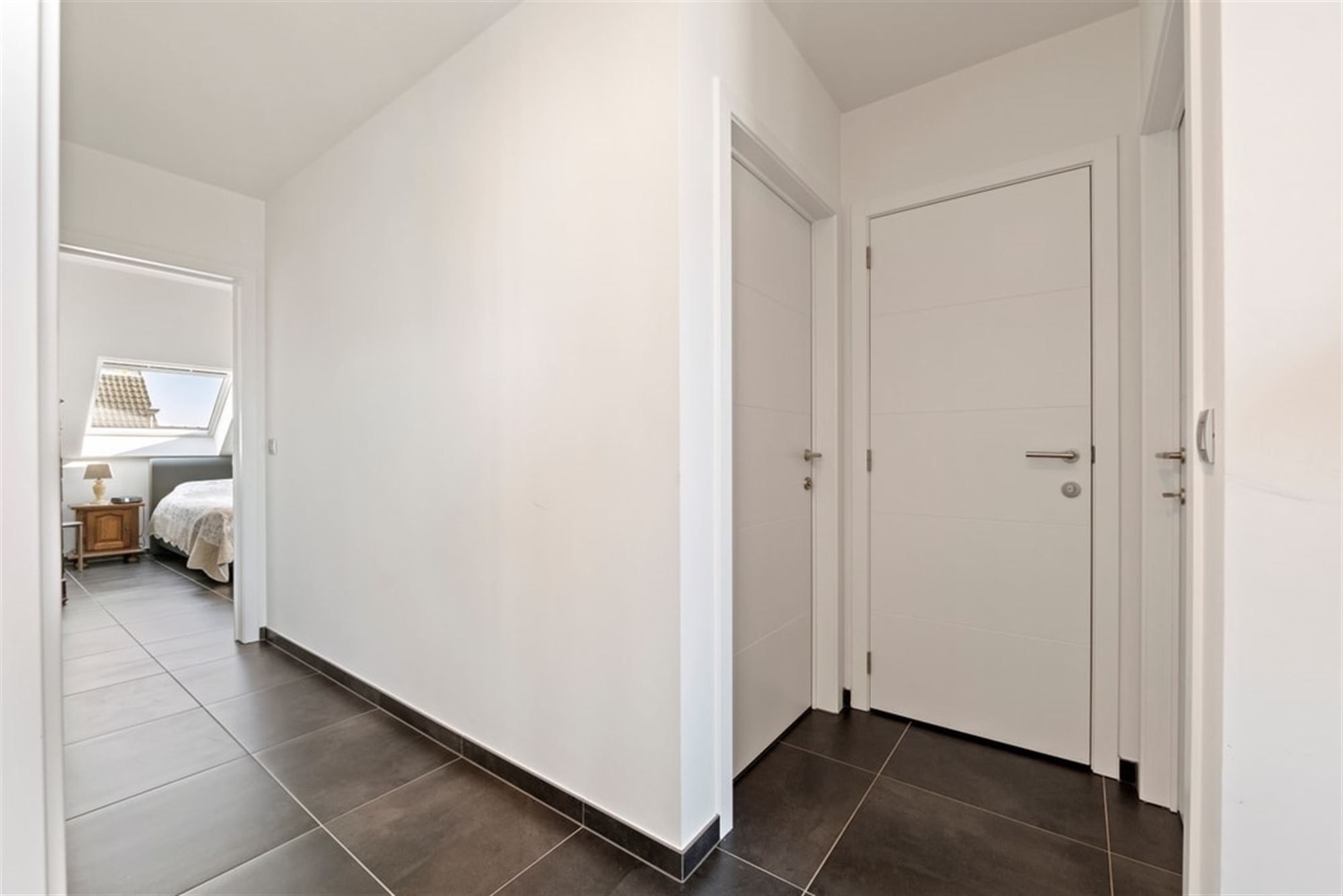 INSTAPKLAAR 2 SLK APPARTEMENT MET ONDERGRONDSE STAANPLAATS IN HARTJE MAASMECHELEN  foto 19