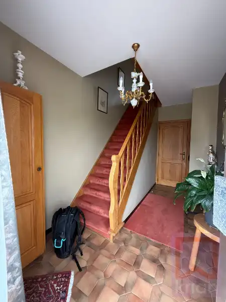 Ruime gezinswoning met 3 slaapkamers en zuidgerichte tuin op 722 m²! foto 6