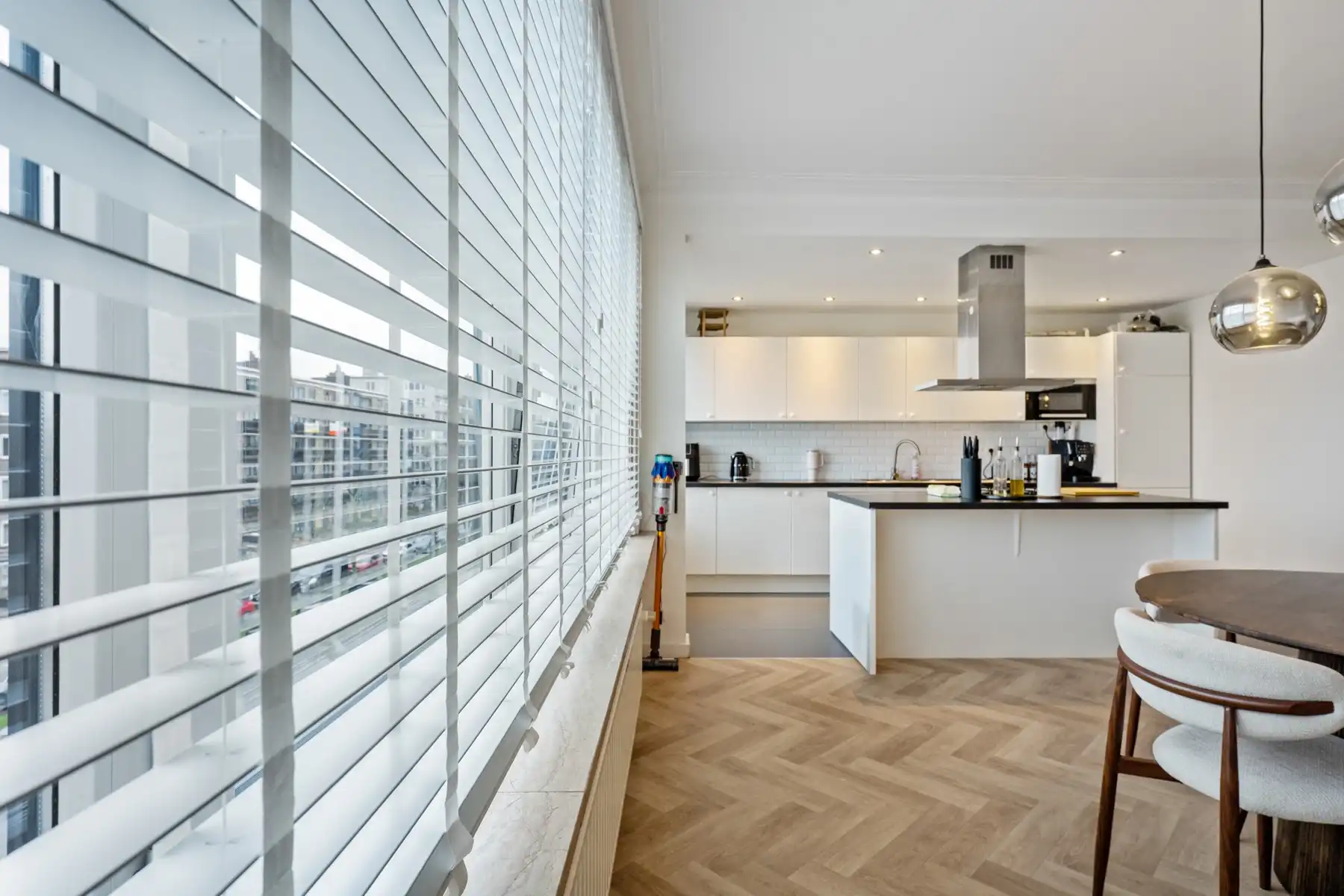 Instapklaar appartement met 2 slaapkamers foto 5