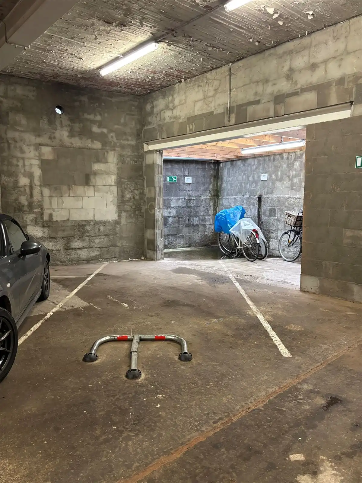 Inpandige parking te centrum Mariaburg foto 3