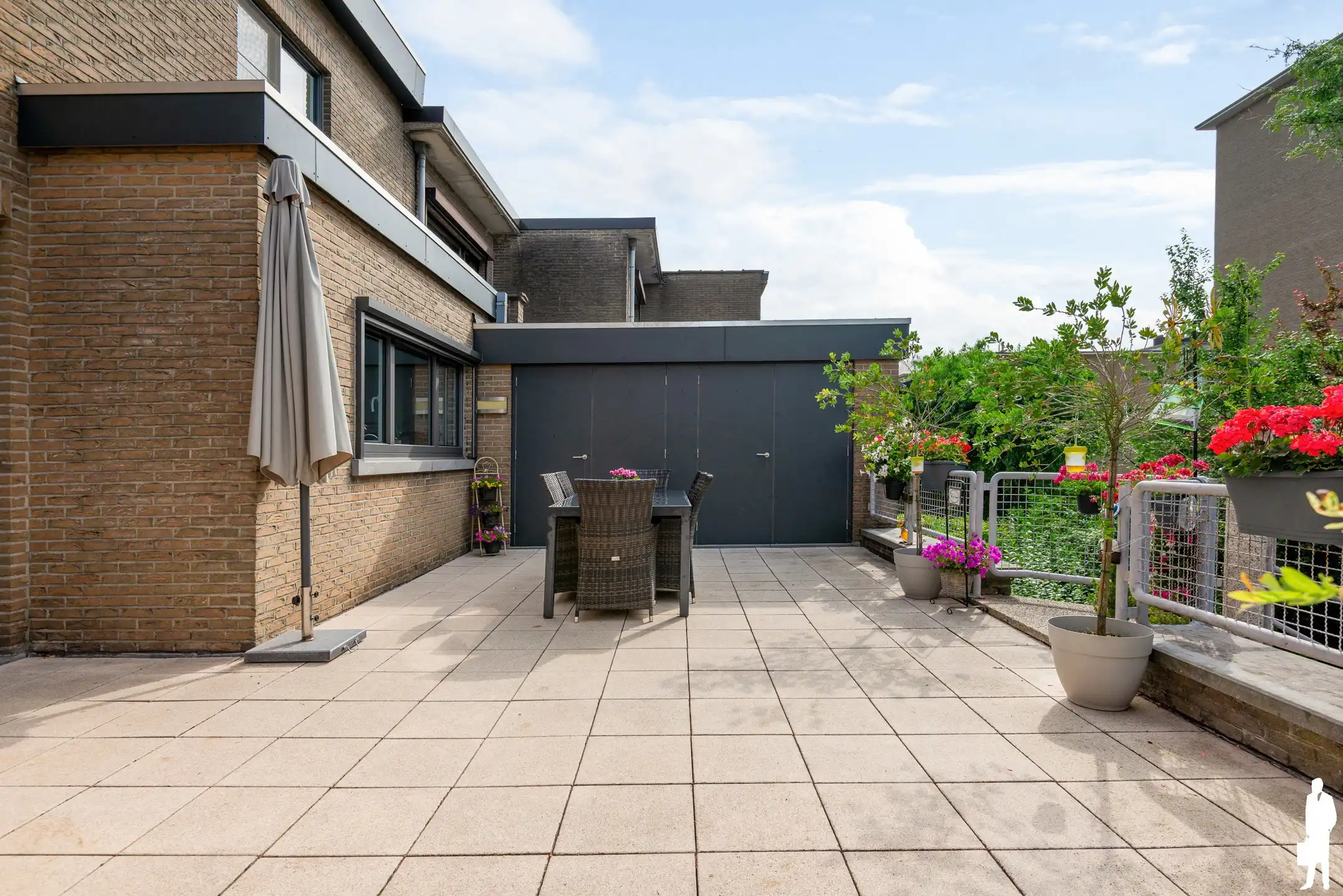 Ruim duplex app met 5 slpks, terras + privatieve tuin foto 14