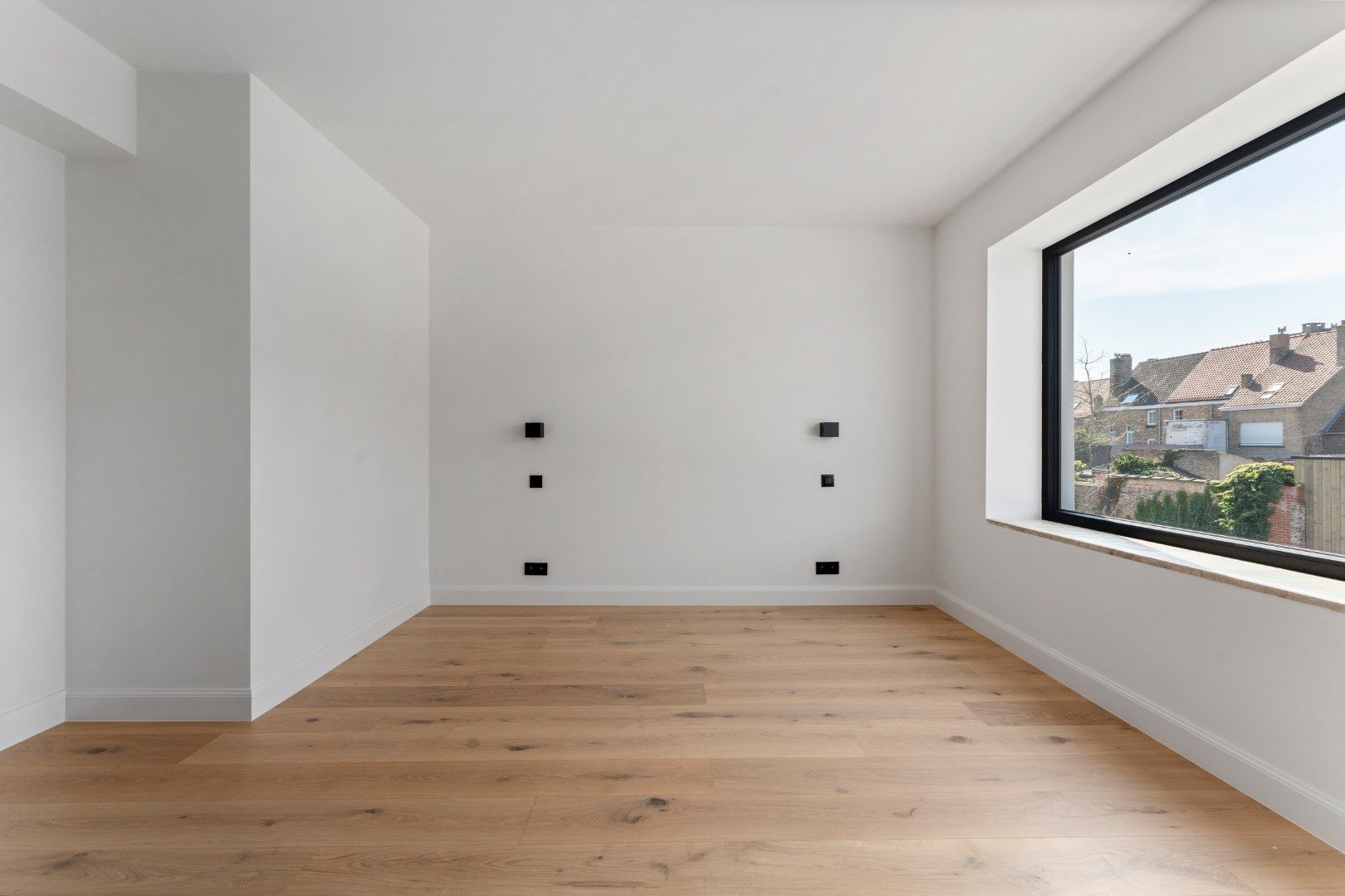 Luxueus gerenoveerd 2 slaapkamer appartement met autostaanplaats in het hartje van Nieuwpoort Stad foto 8