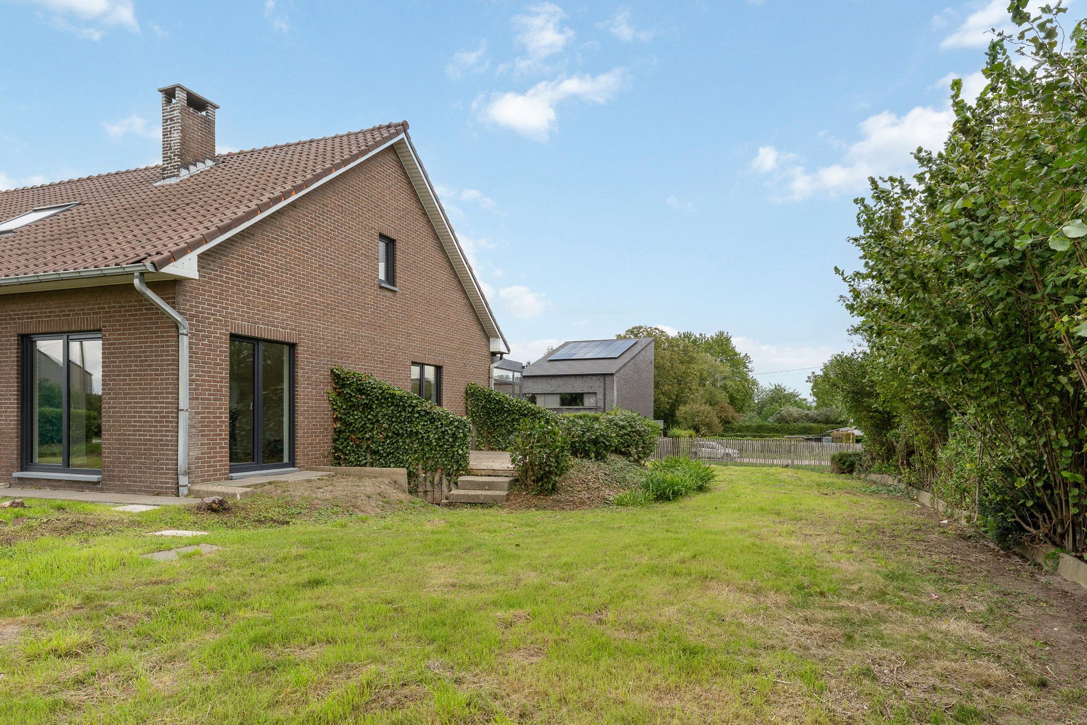 Recent gerenoveerde 4-gevelwoning te Riemst foto 25