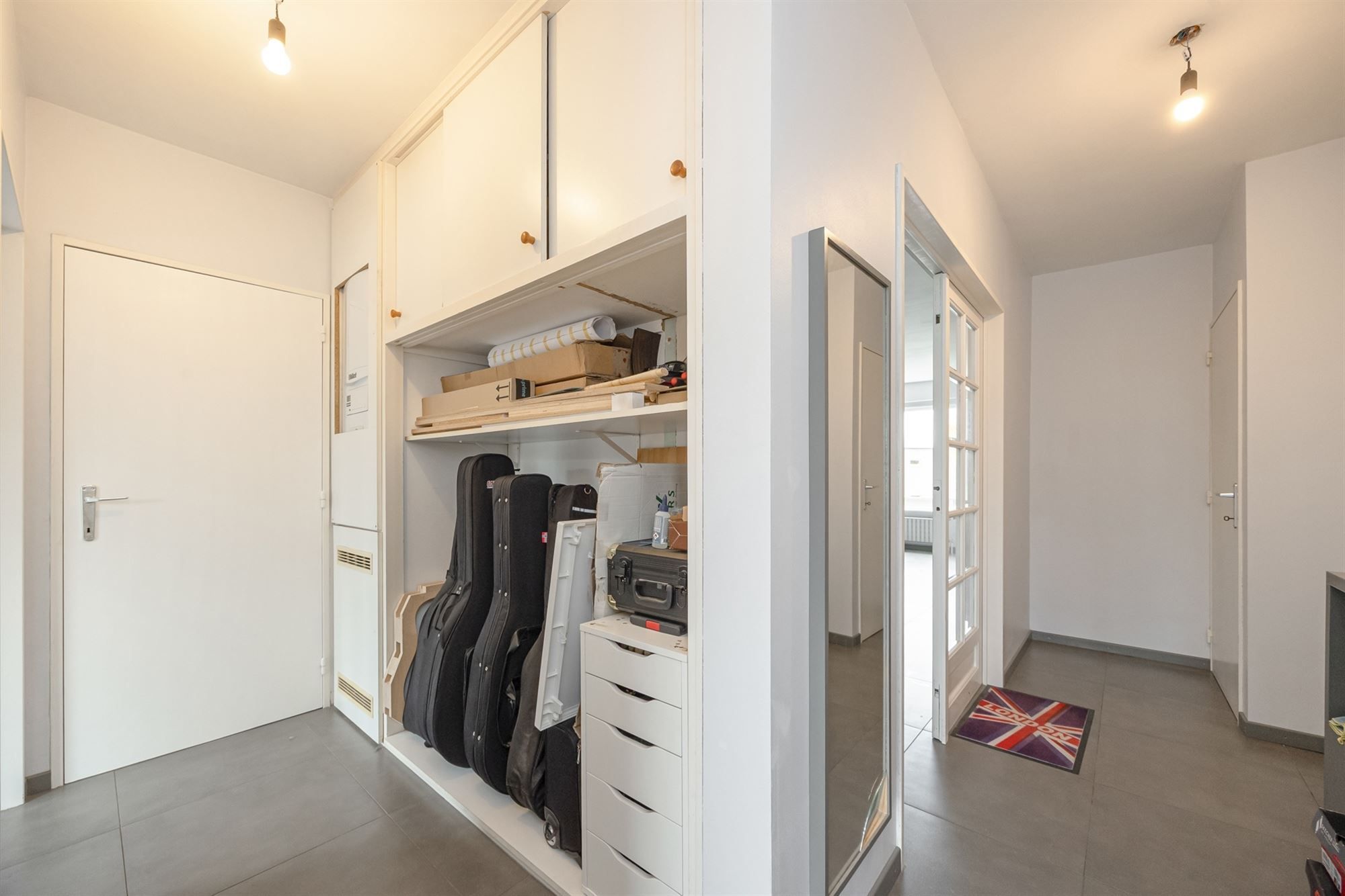 Instapklaar app. met 2 slpkmrs. en terras foto 5