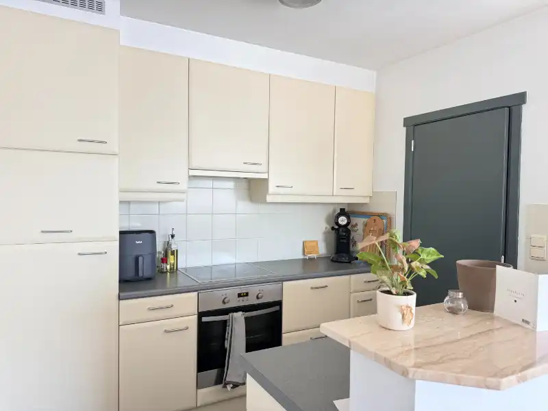Charmant 2 slaapkamer appartement! foto 6