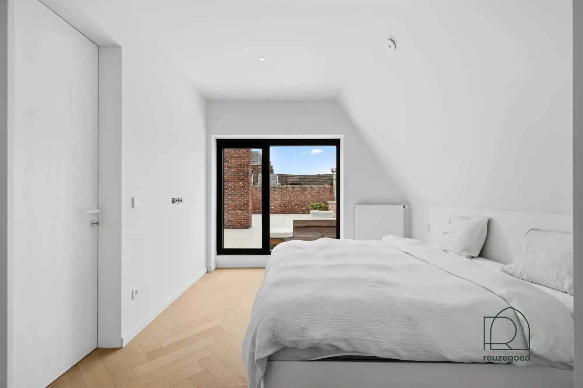 Uniek gerenoveerde penthouse (3 slaapkamers) met riant terras en prachtig zicht over Mechelen foto 16