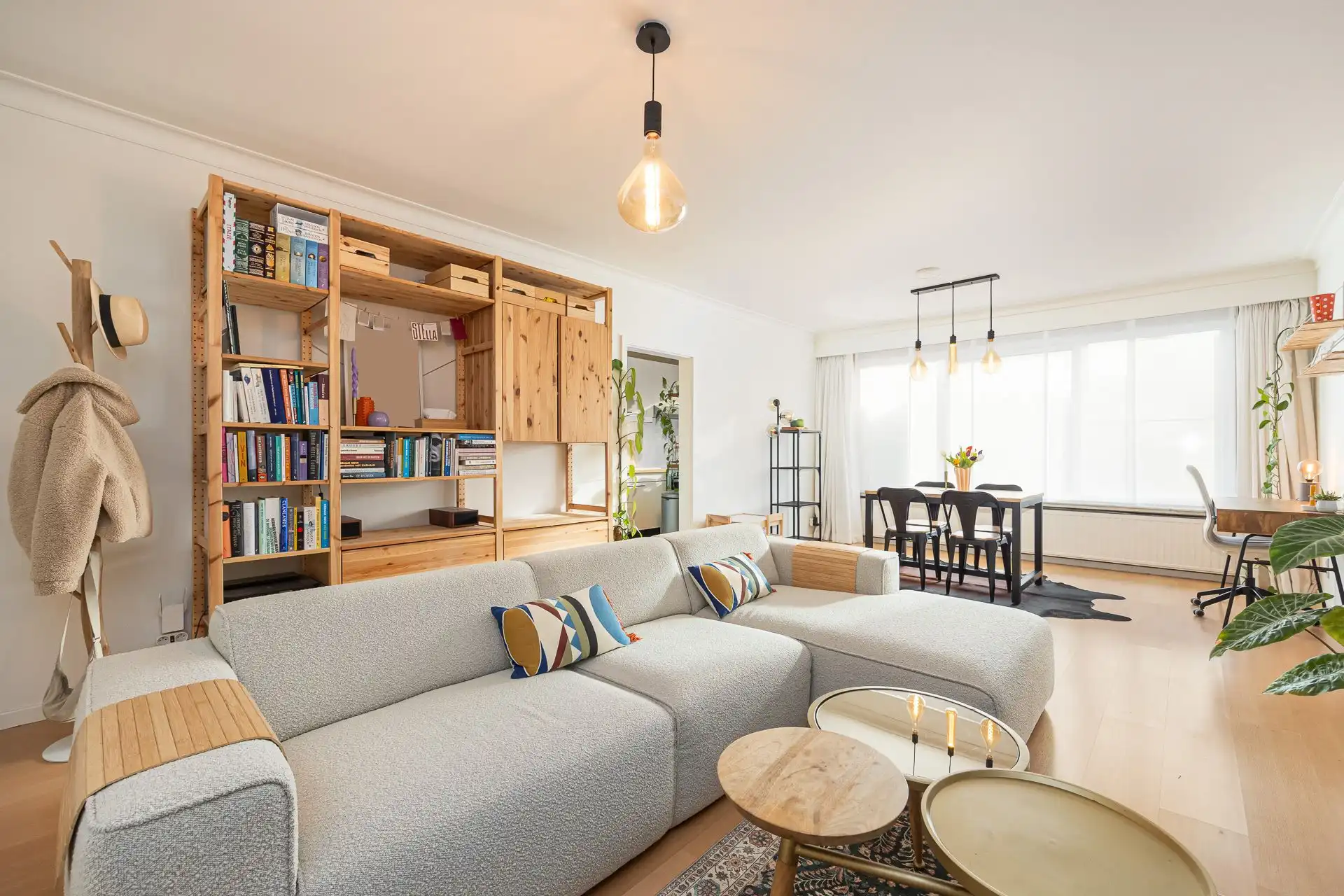 Verzorgd appartement met 2 SLKPS in rustige buurt foto {{pictureIndex}}