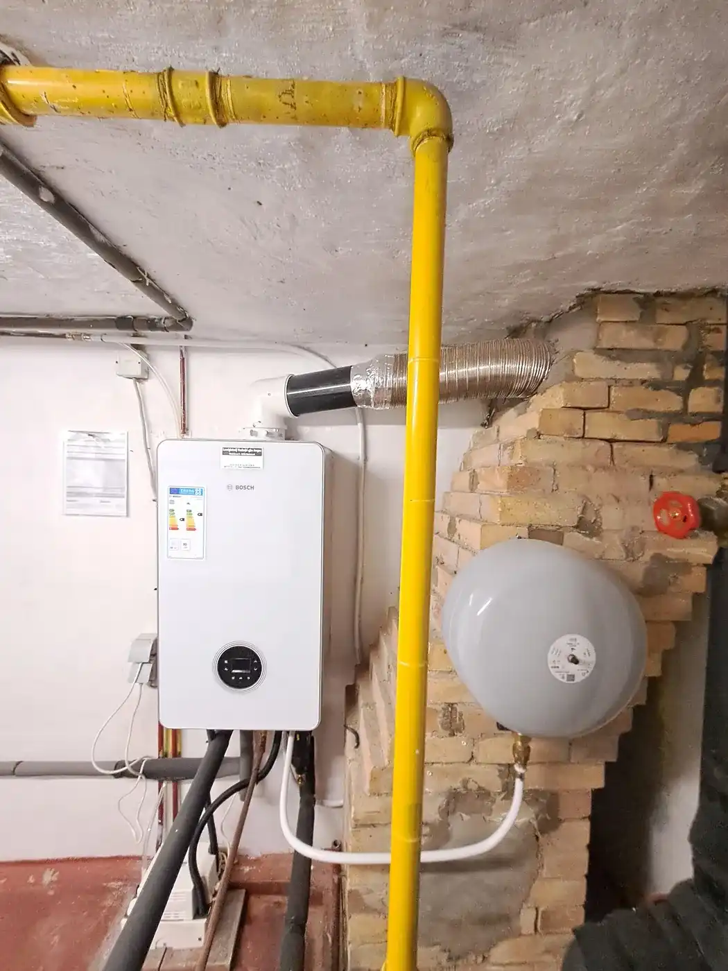 Verrassend ruime en charmante woning met grote inpandige garage! foto 23