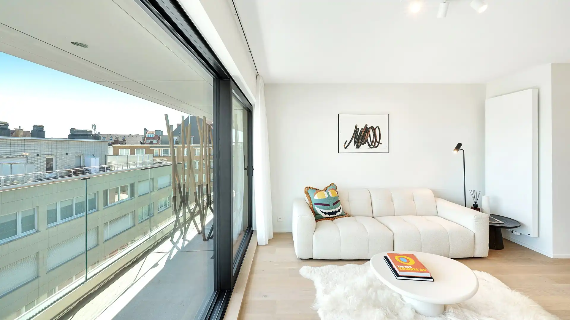 Volledig gerenoveerd appartement met zuidgericht terras heel centraal gelegen op de Kustlaan. foto 34