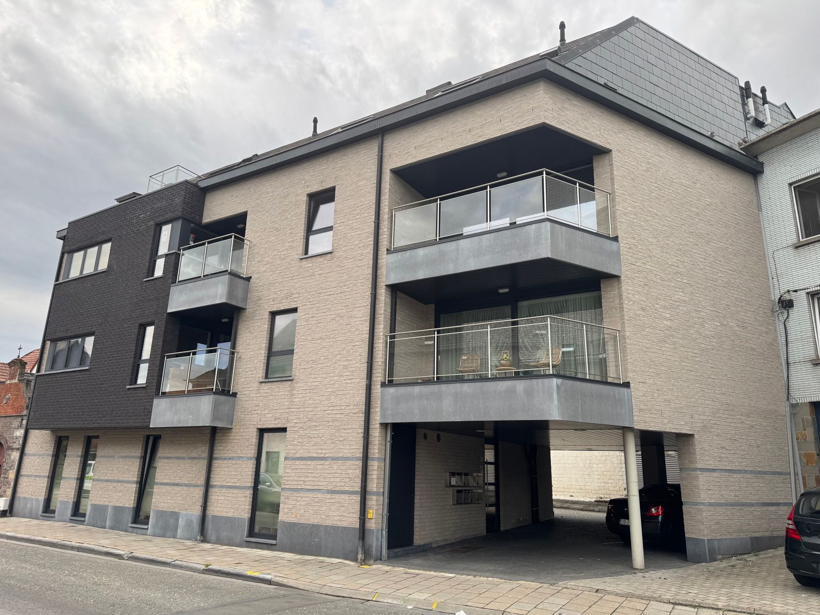 ()=>{if(producerUpdateValueVersion(node),producerAccessed(node),node.value===ERRORED)throw node.error;return node.value} Hoogstraat 111/32 - 9308 Aalst Hofstade