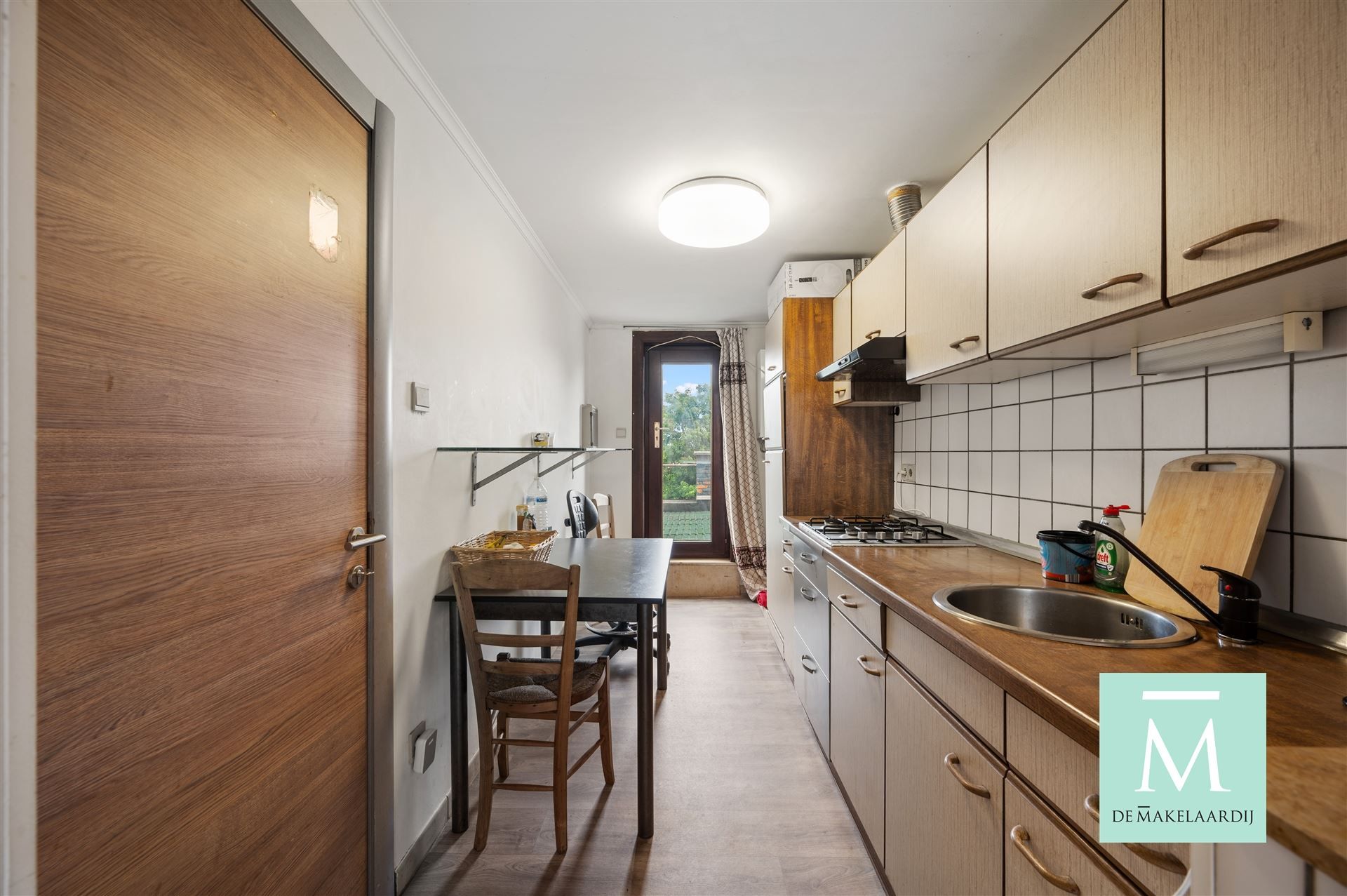 Te renoveren één-slaapkamer appartement op toplocatie in Mechelen. foto 4