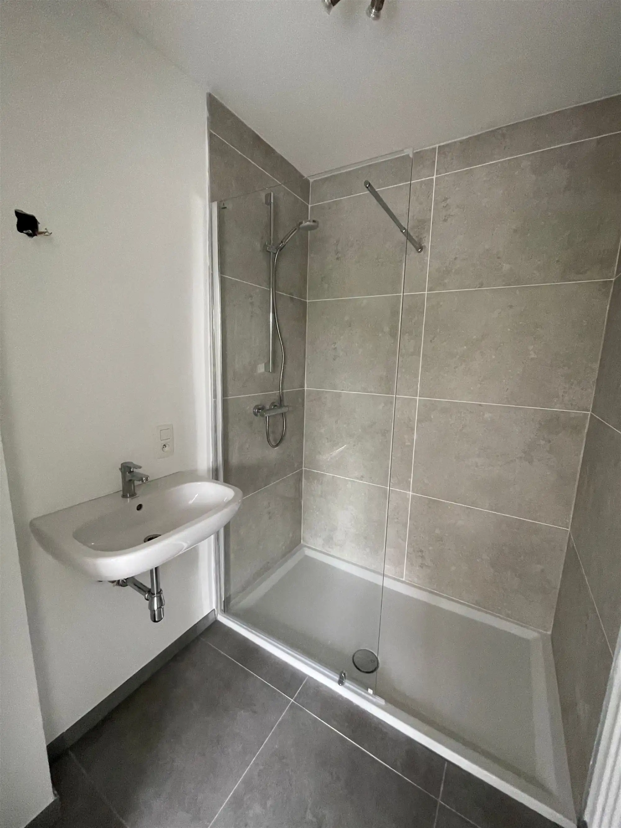 Volledig vernieuwd appartement foto 5