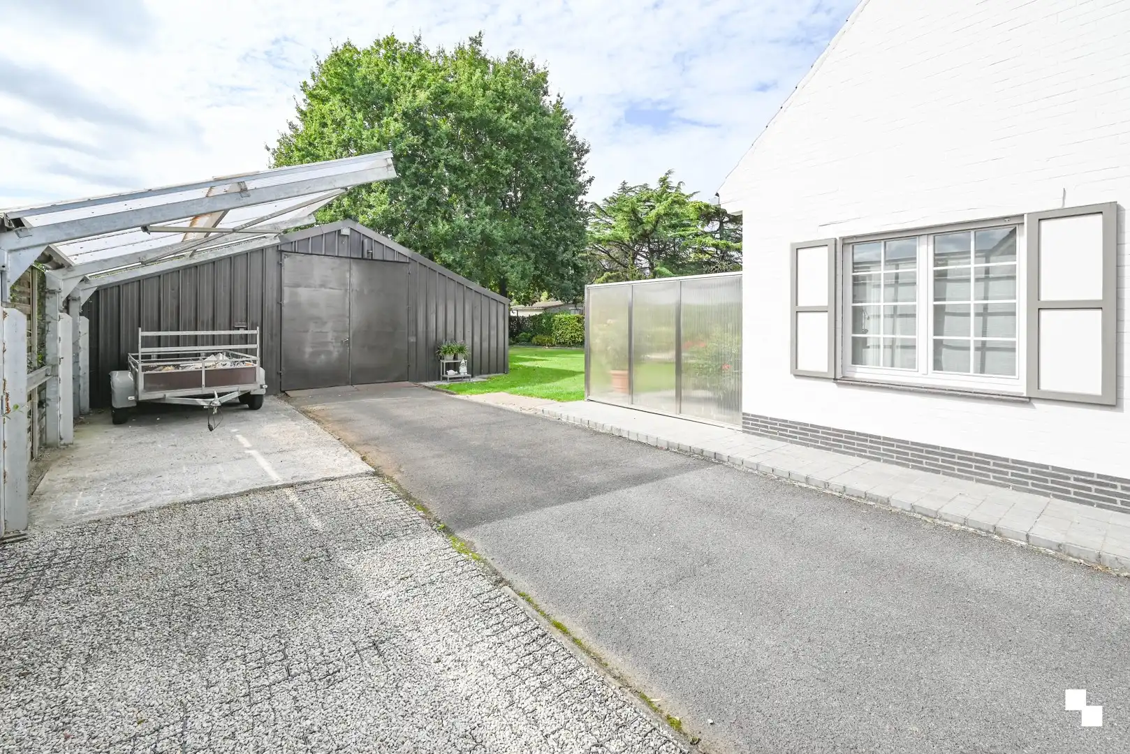 Charmante, goed onderhouden woning met werkplaats foto 13