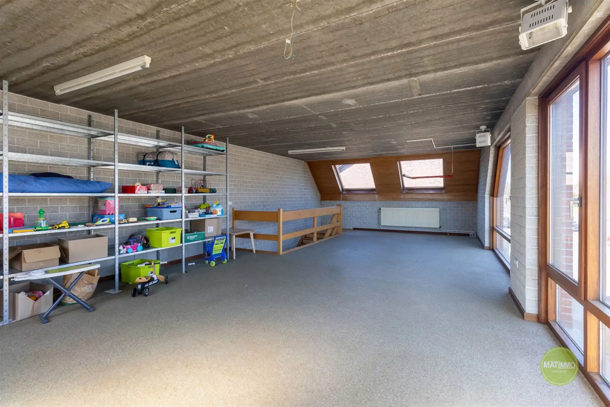 Uniek handelshuis met ruime woonst op toplocatie in Mol  foto 8