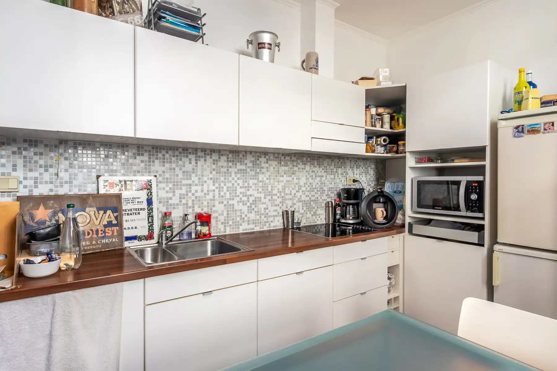 Investeringspand met handelsruimte en twee appartementen foto 9