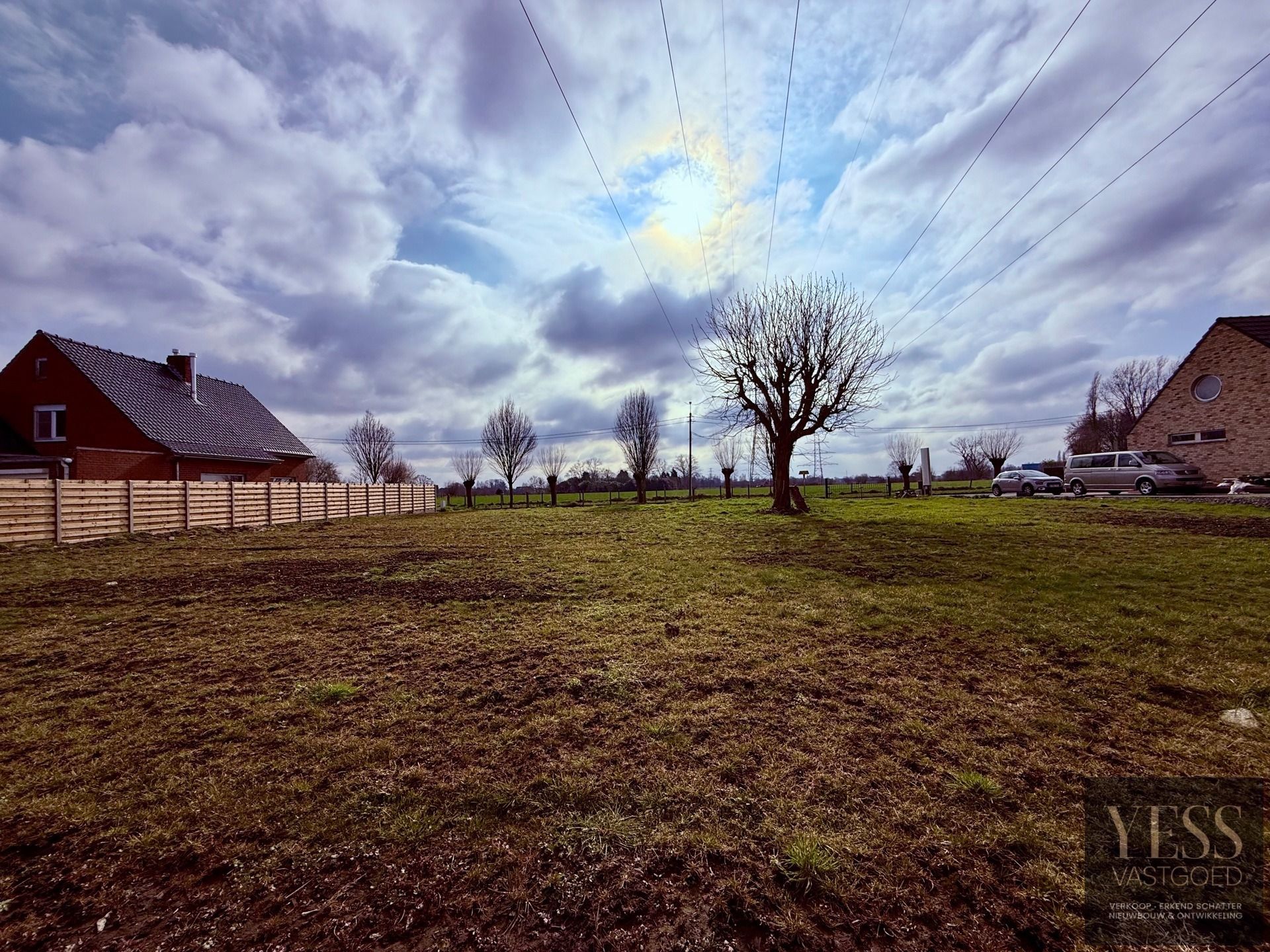 Bouwgrond open bebouwing zonder bouwverplichting foto {{pictureIndex}}