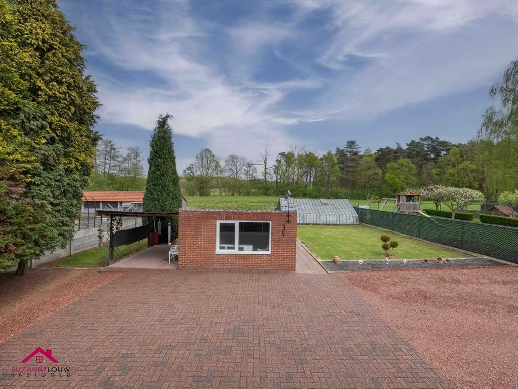 Zeer goed onderhouden vrijstaande woning foto 8