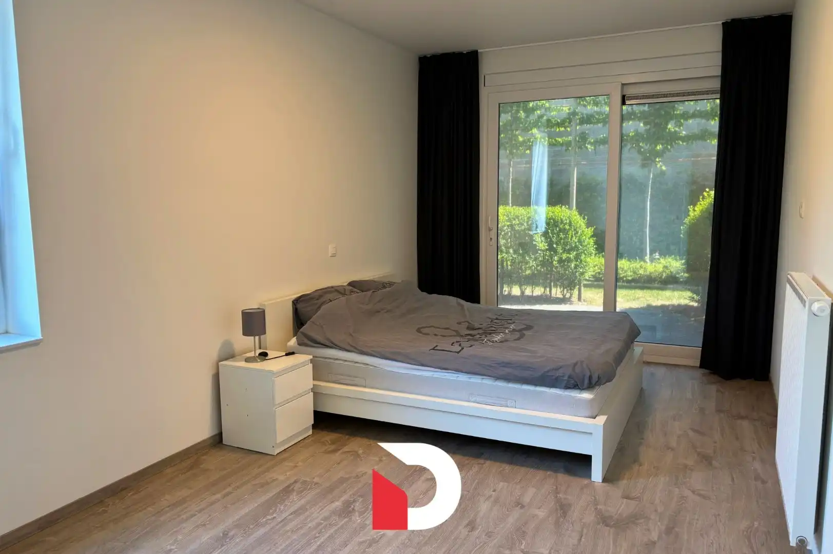 Modern gelijkvloers appartement met 1 slaapkamer en garagebox foto 7