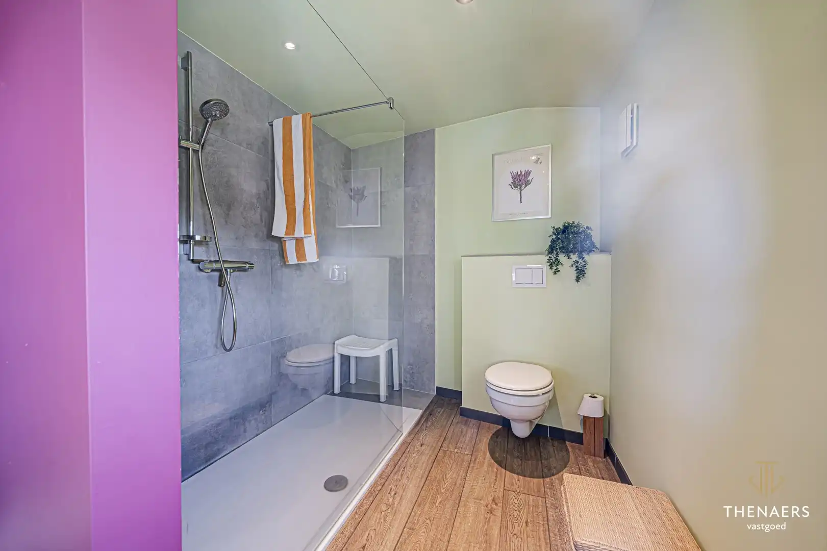 Karaktervolle en uitzonderlijk ruime woning met 5 slpks op&nbsp;een perceel van 36a 60ca. foto 22