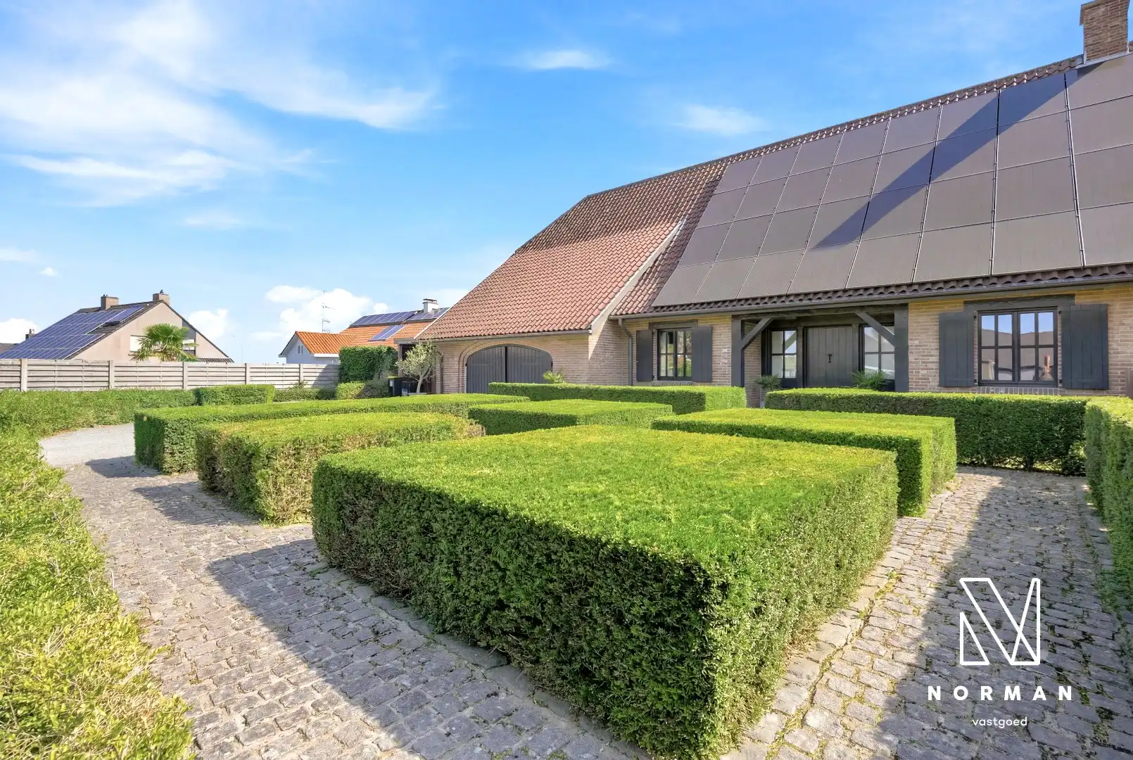 Villa met zwembad op een perceel van 1.598 m² foto 7