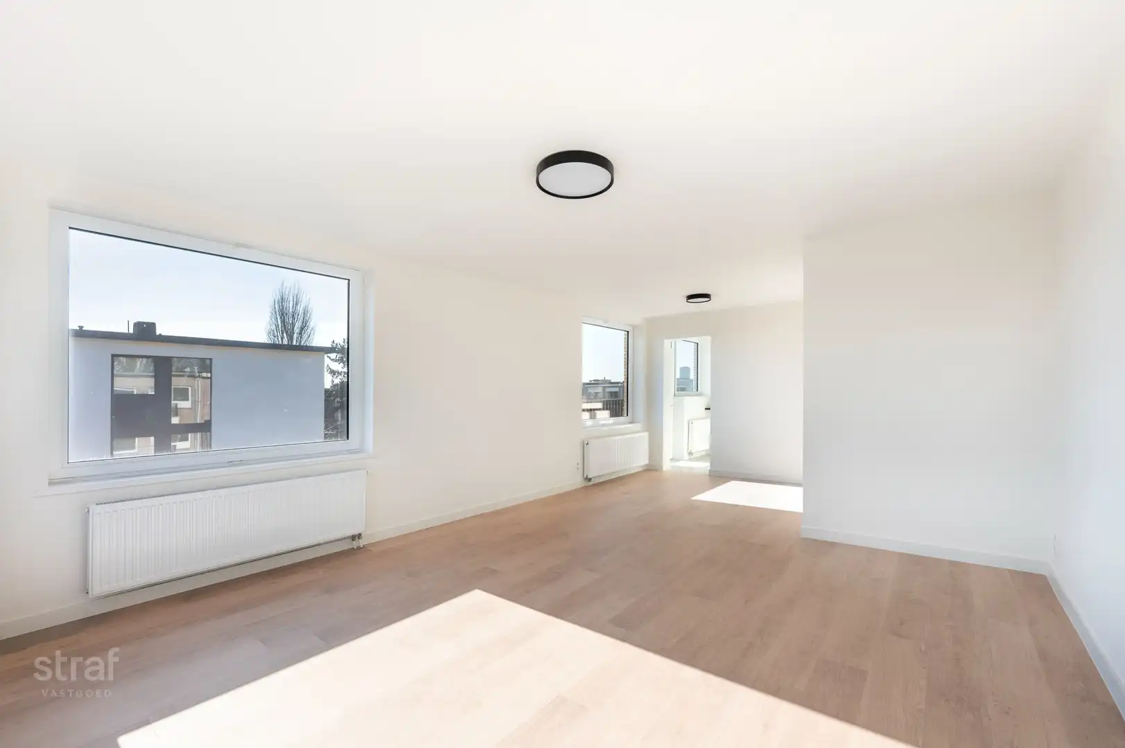 TE HUUR / Recent gerenoveerd 2 slpk appartement vlak bij het Galgenweel foto 3