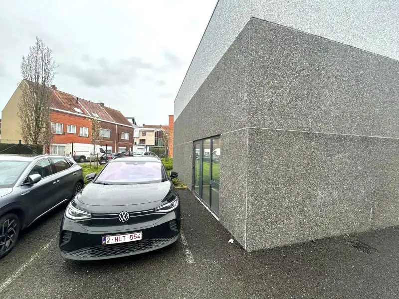 Magazijnruimte van 147 m² met 2 parkings – Sint-Amandsberg foto 8