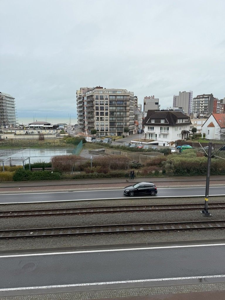 Gemeubileerde studio te huur in Westende Bad foto 7