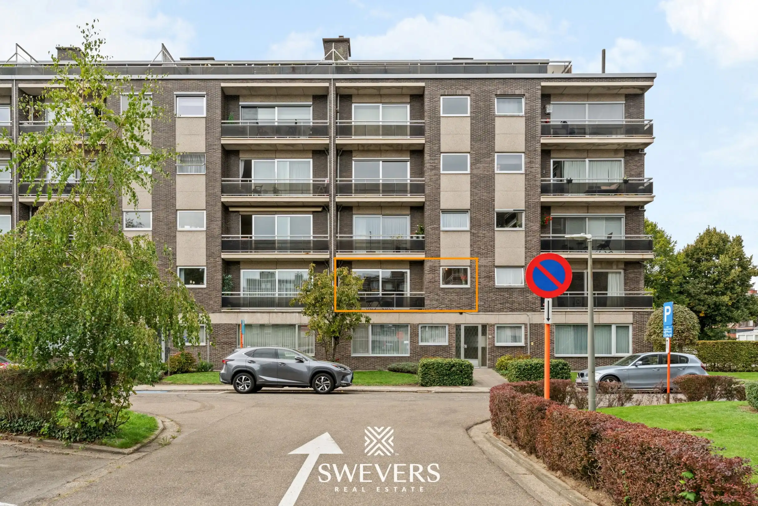 Gerenoveerd 2 slaapkamer-appartement (98m2) vlakbij centrum Hasselt (EPC B) foto 3