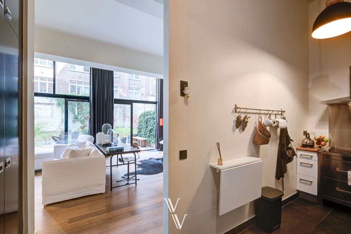 Mooi instapklaar appartement met tuin en parking foto 7