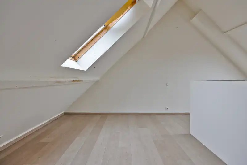 CHARMANTE WONING MET ZONNEPANELEN EN ZUIGERICHTE TUIN foto 22