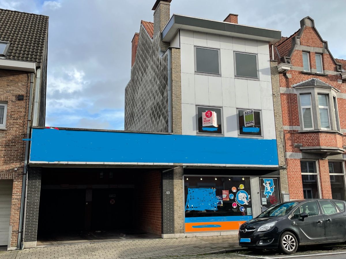 Huis te koop Meensesteenweg 121 + - 8800 Roeselare