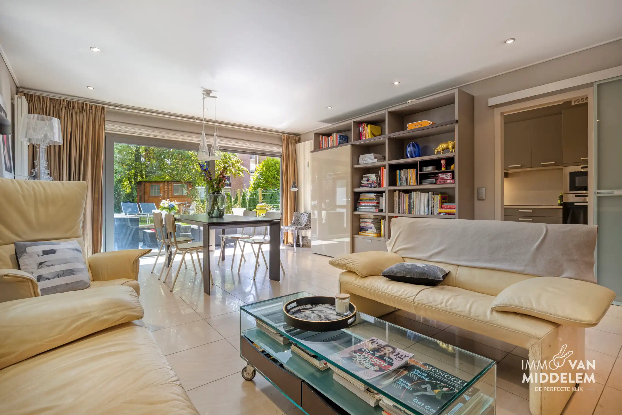 INSTAPKLAAR 2-SLAAPKAMER APPARTEMENT MET TUIN EN GARAGE foto 5