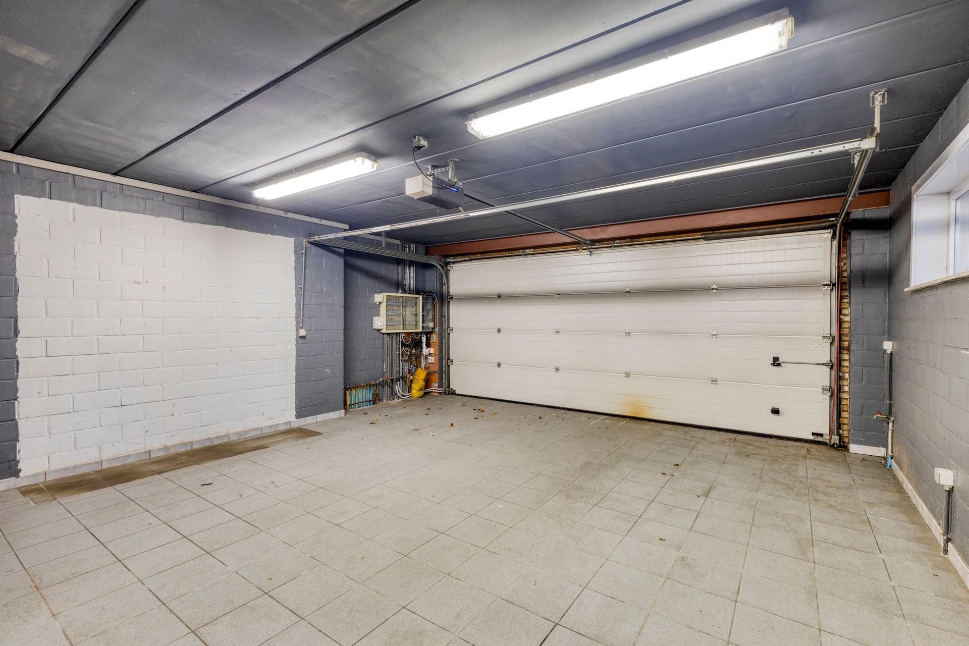 Villa op 1159m² grond. Uitstekend bereikbaar! foto 16