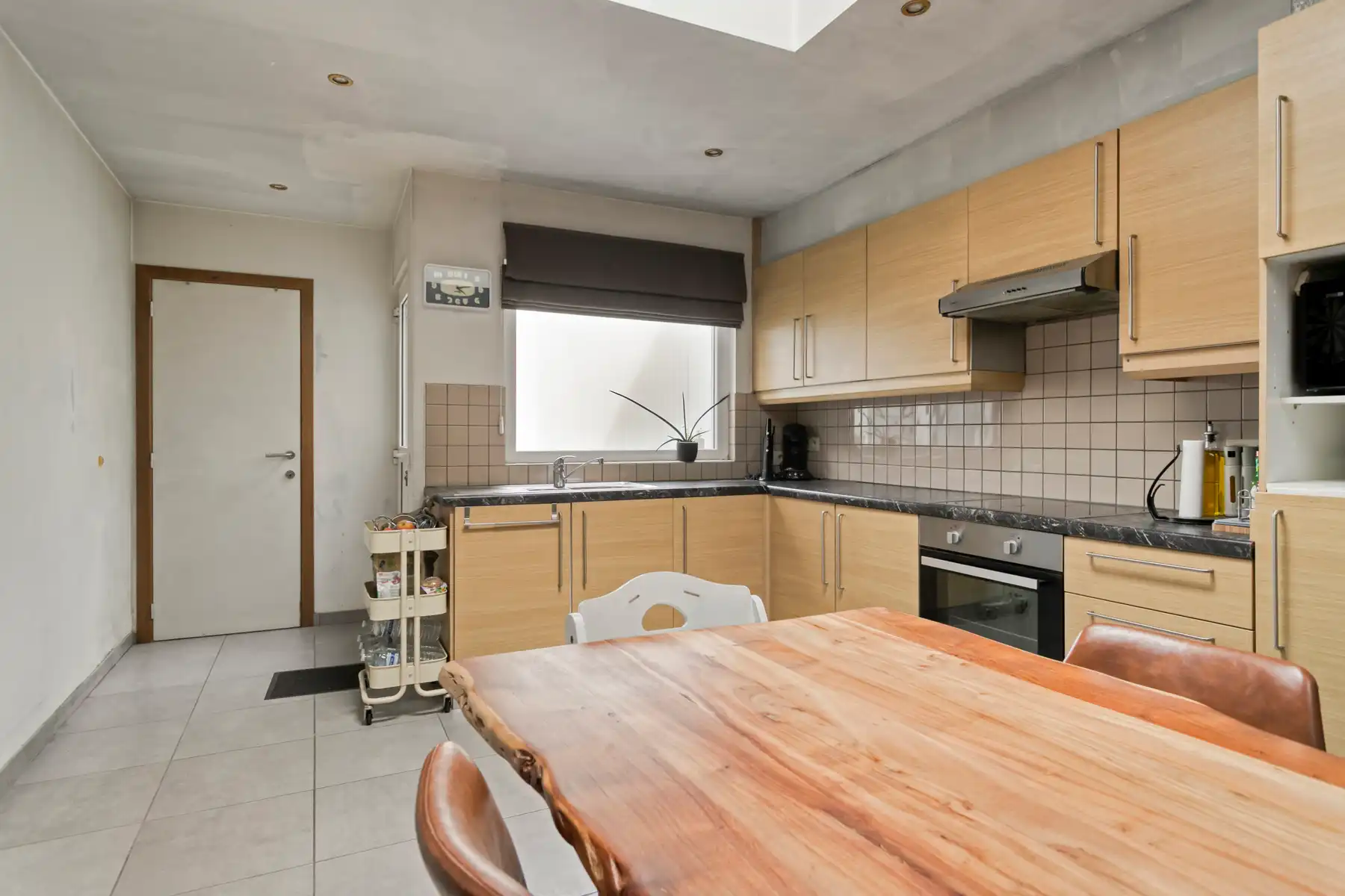 Instapklare woning met 4 slaapkamers!!! foto 5