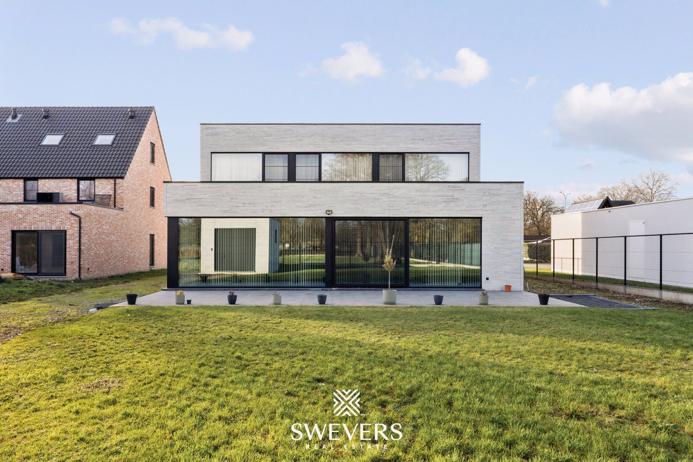 Exclusieve luxe villa (2023) met 6 slaapkamers op riant perceel in Zonhoven foto 34