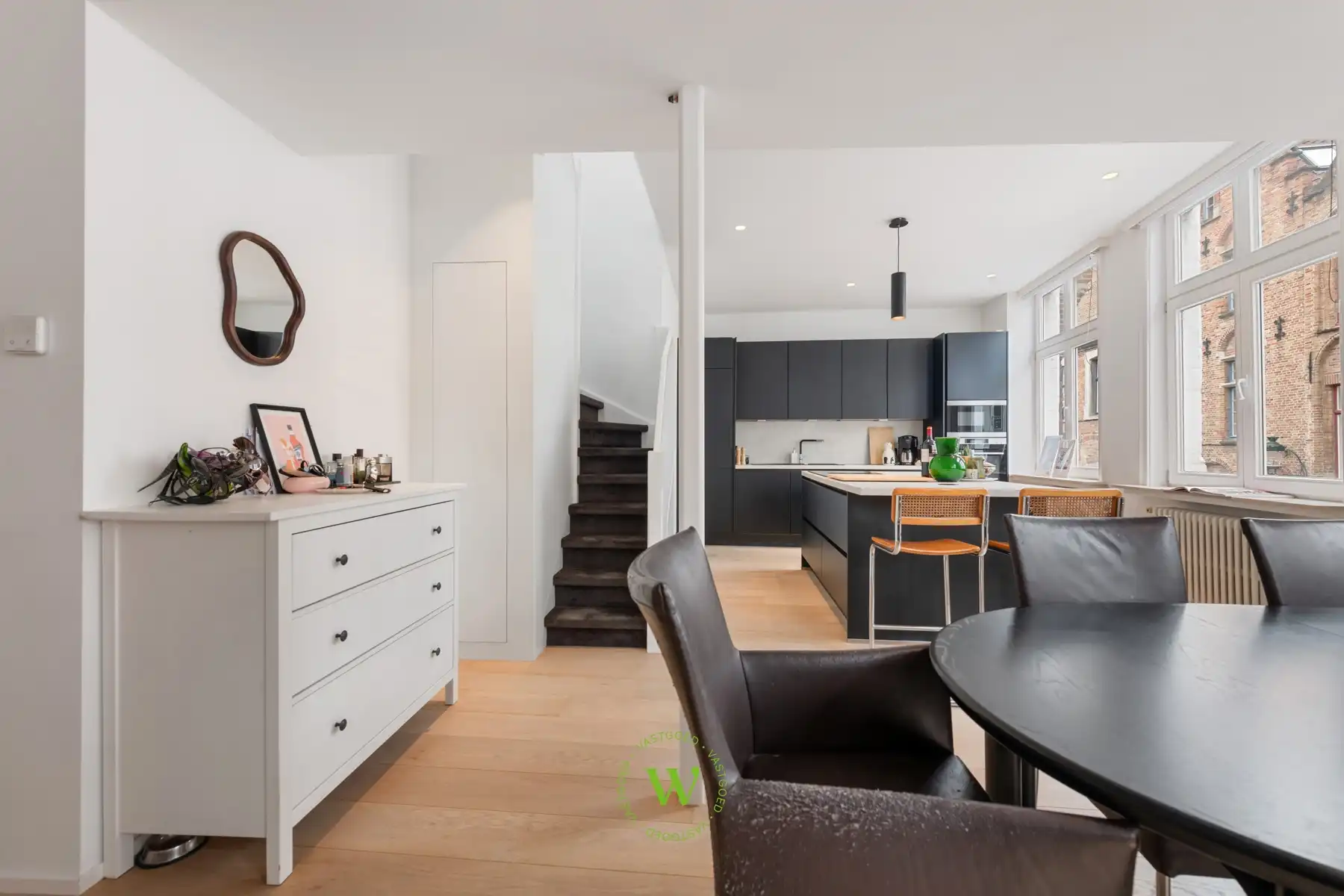 Unieke bel-étagewoning in het hart van Brugge. foto 12