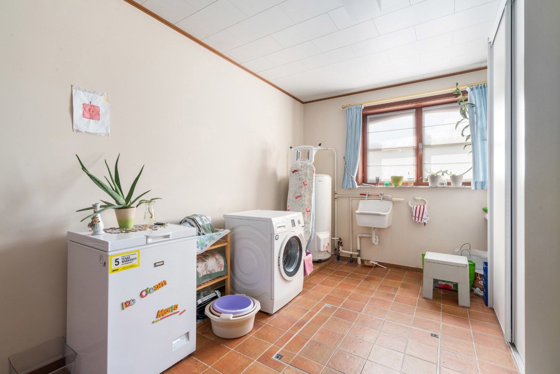 Instapklare halfopen bebouwing met 3 slaapkamers foto 10