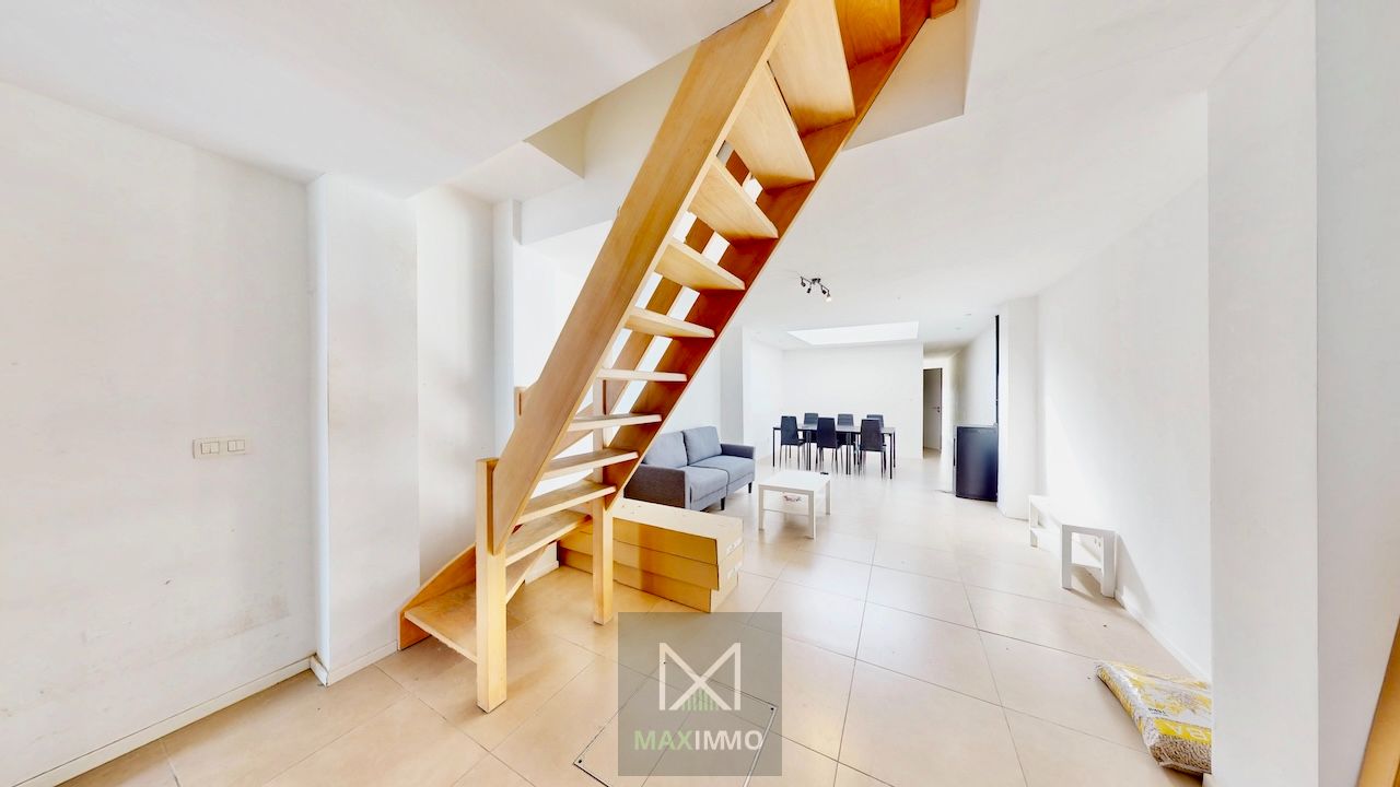 🏡 Volledig gerenoveerde halfopen woning met 4 slaapkamers & zonnige tuin – Harelbeke foto 6