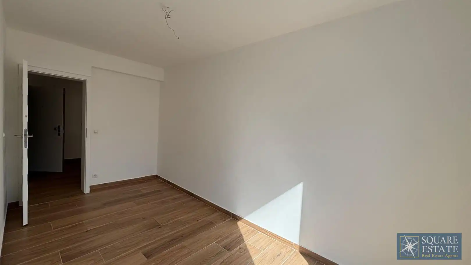 Charmant appartement met 2 slaapkamers en een terras foto 8