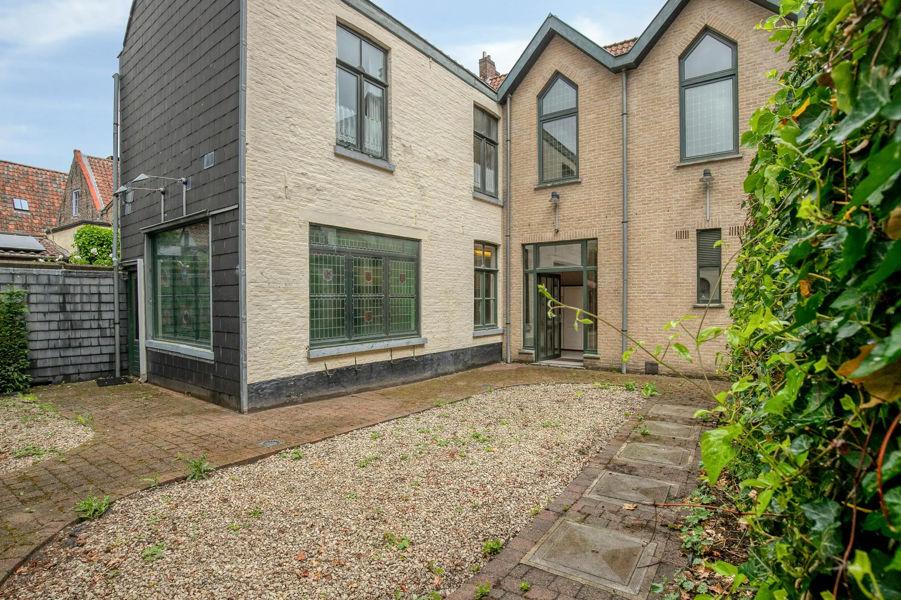 Karaktervol herenhuis te koop in stadscentrum van Brugge  foto 13